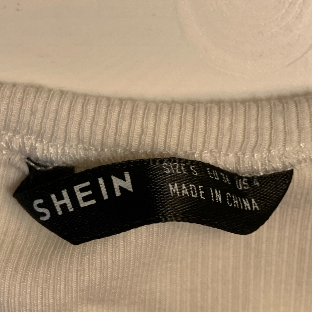 Shein top - Picture 2 of 2